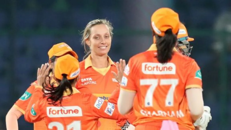 Global Eye : WPL 2025 Opener: Mandhana’s RCB Face Gardner’s Giants in High-Stakes Clash 🏏🔥