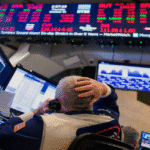 Global Eye : Wall Street Futures Tumble as Trump Hits Canada With 35% Tariff