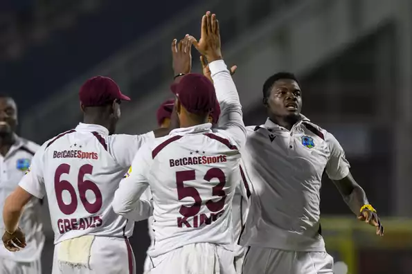 Global Eye : Australia Edge Ahead After Dramatic 15-Wicket Day at Sabina Park
