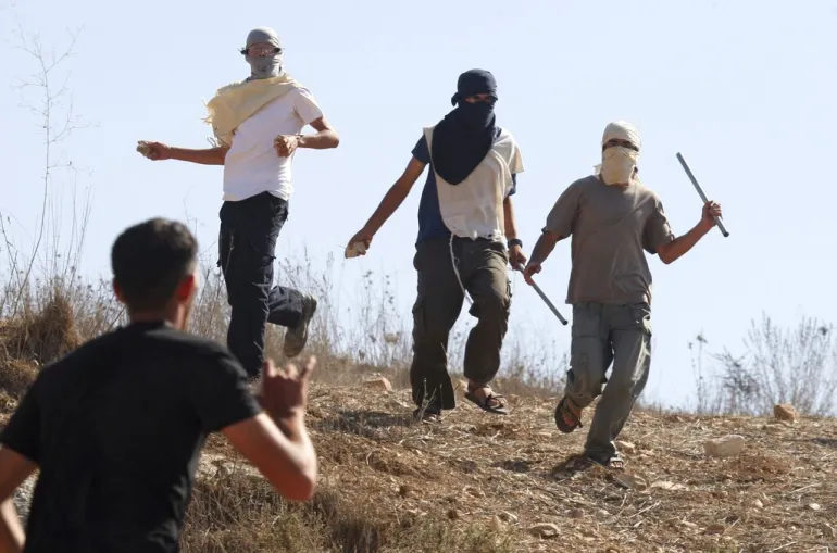 Global Eye : Israeli air force intercepts Gaza projectile amid escalating violence; Gaza hospitals overwhelmed by starving children and medical shortages.